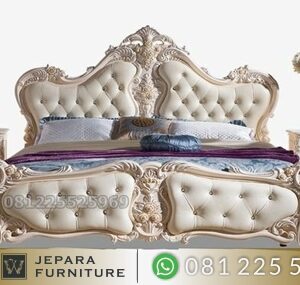 Set Tempat Tidur Mewah Ukir Jati Jepara