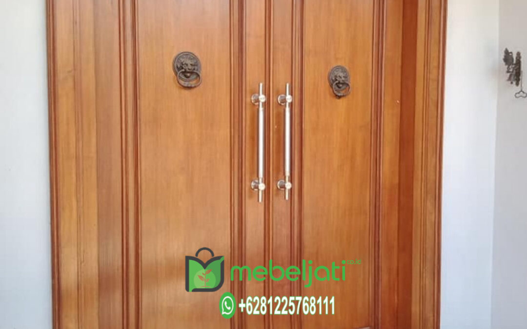 Pintu Kayu Jati Mewah Solid Tanpa Sambungan
